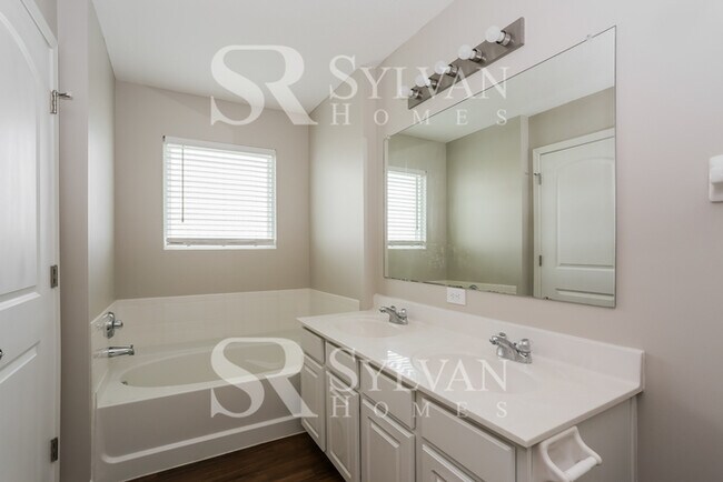 Building Photo - At Last, This Is What You Have Been Search...