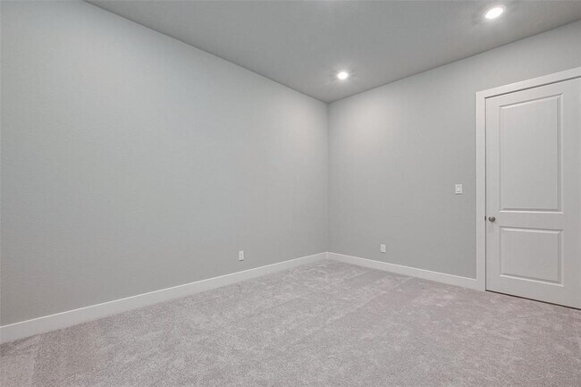 Building Photo - 5106 Blooming Hibiscus Ln