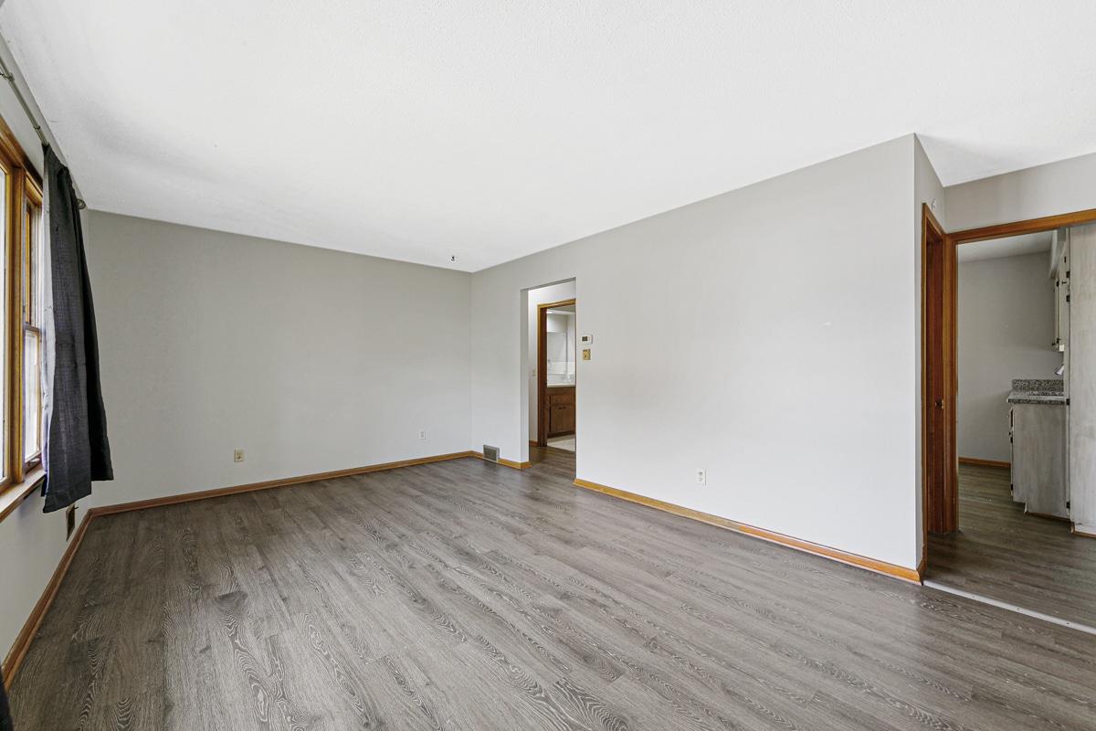 Living room - 7919 28th Ave N