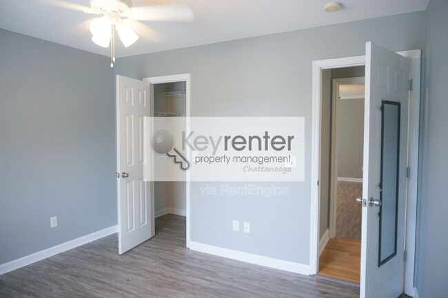 Building Photo - 510 Cloudview Ln