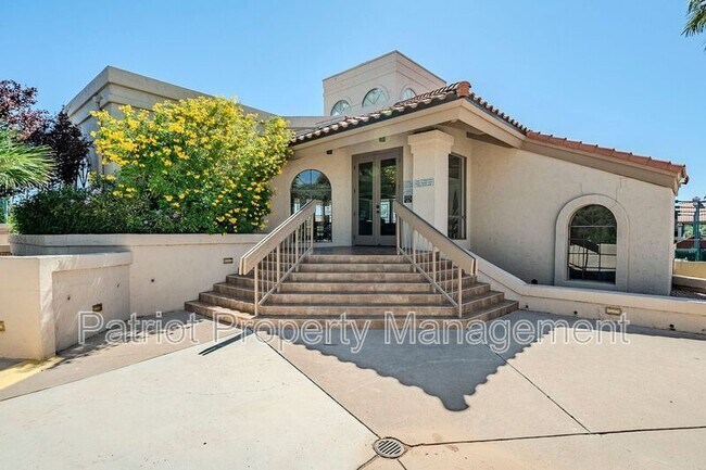 Building Photo - 9711-9711 E Mountain View Rd