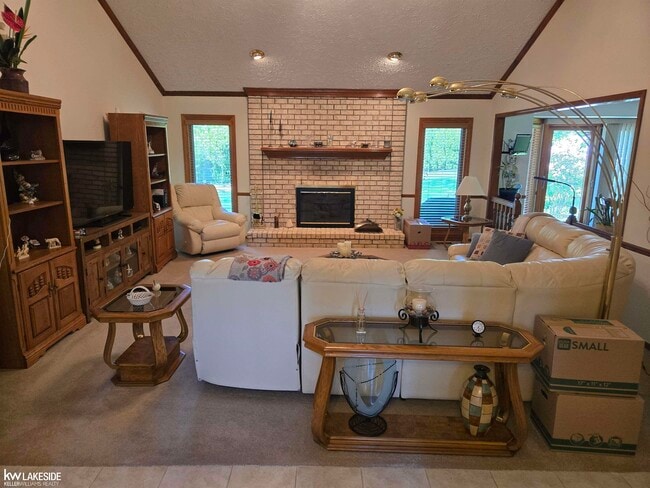 Building Photo - 52843 Deerwood Dr
