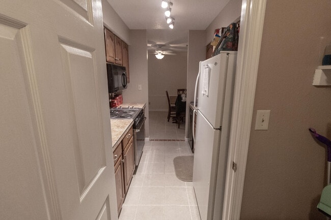 Building Photo - 106 Grn Mdws Rd