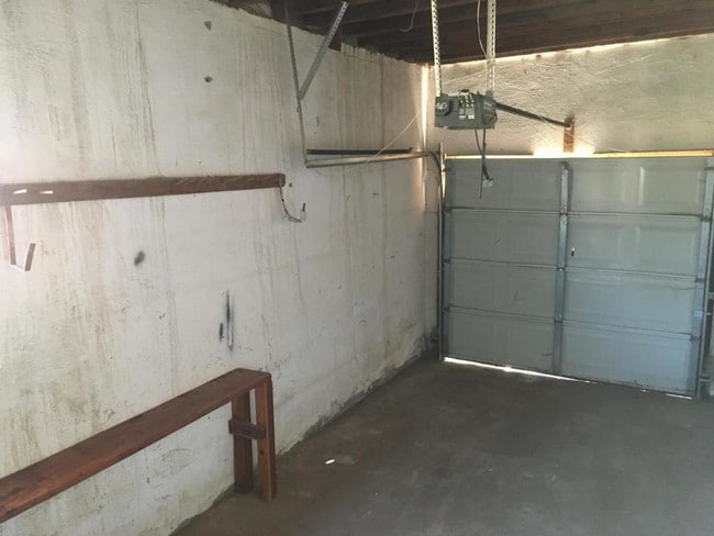 Building Photo - 1007 Madison St