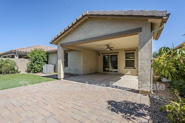 Building Photo - 3947 E Constitution Dr