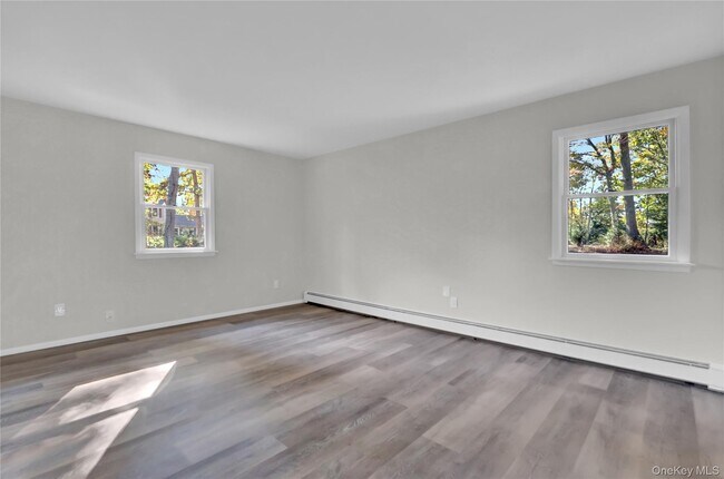 Building Photo - 7 Canterbury Ct