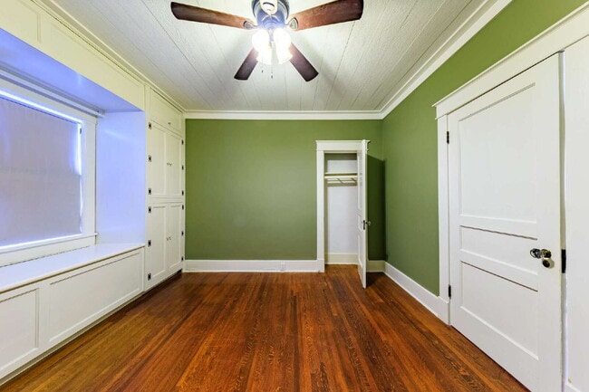 Building Photo - Lockeland Springs Bungalow for Lease, Bloc...