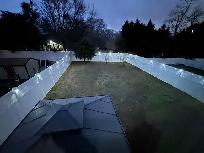 Building Photo - 291 Ranlo Ave