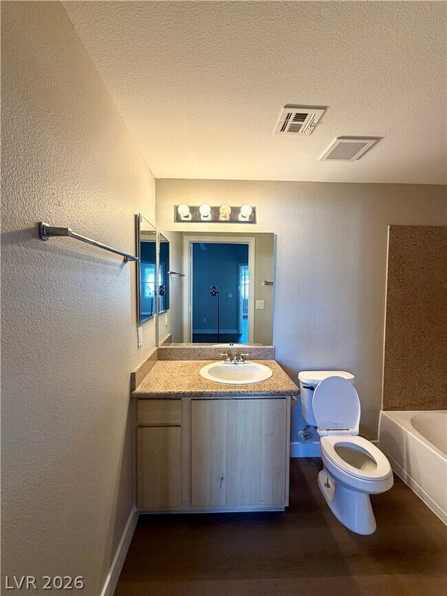 Building Photo - 8000 W Badura Ave