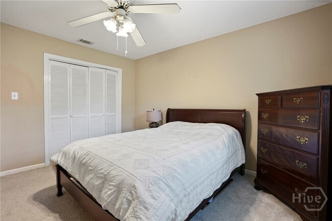 Building Photo - 204 Pine Grove Dr