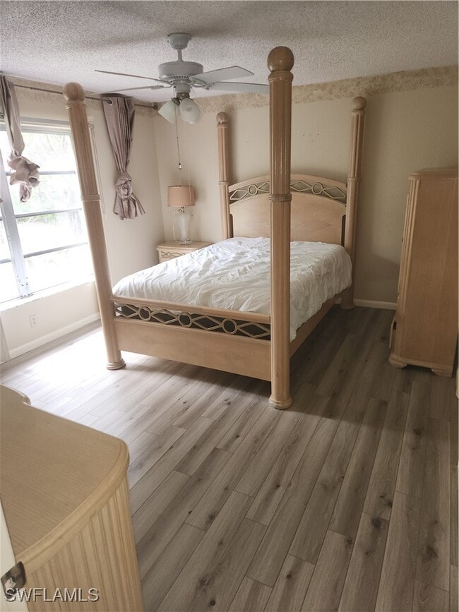 Building Photo - 30 Watercolor Way