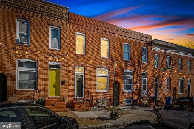 Building Photo - 719 S Montford Ave