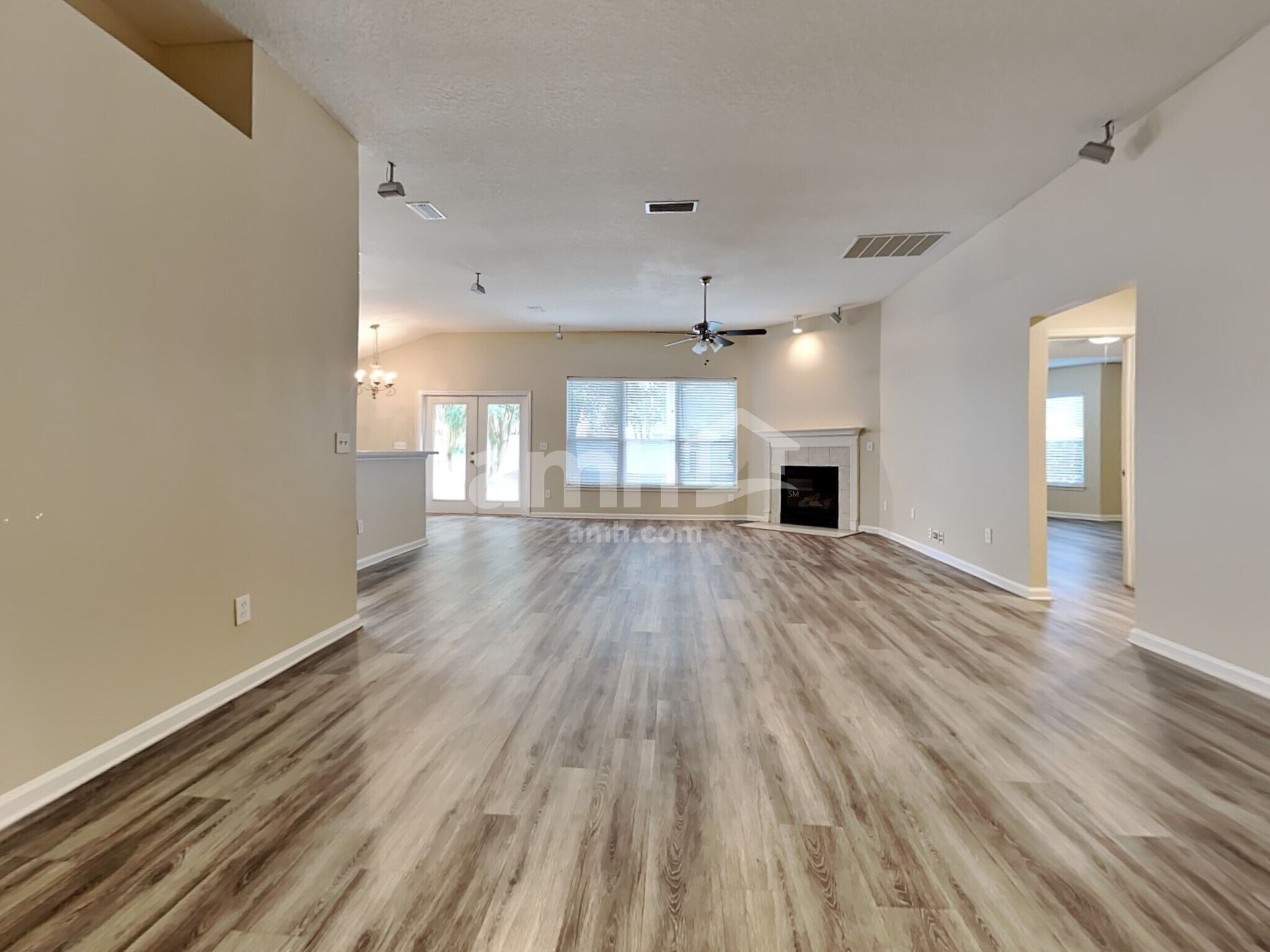 Building Photo - 947 Silver Spring Ct