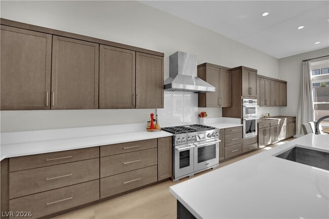 Building Photo - 10973 Horizon Ledge Ave