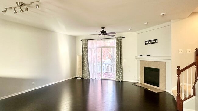 Building Photo - 3364 Kentshire Cir