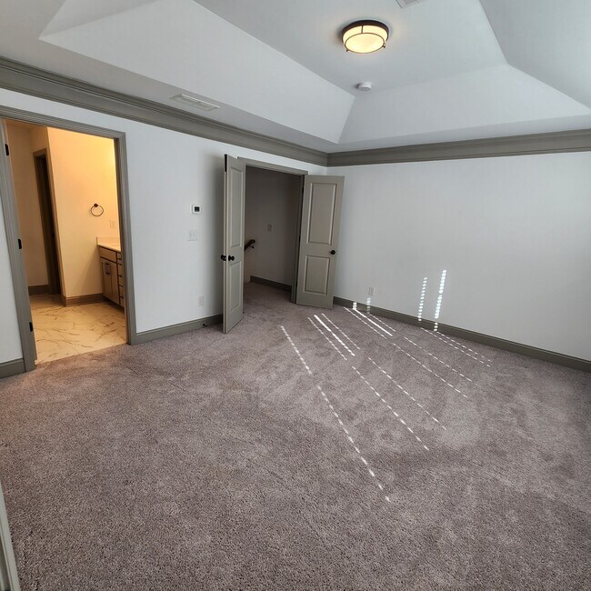 Building Photo - 419 Stovall Pl