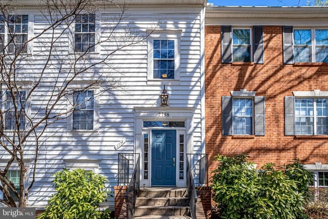 Building Photo - 7758 New Providence Dr