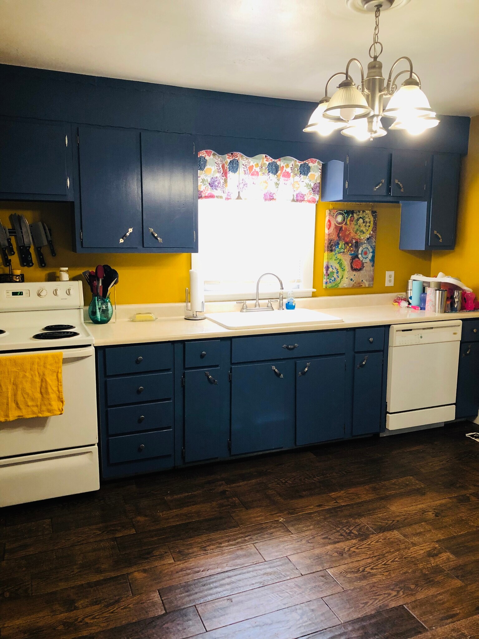 Building Photo - 6592 Moores Mill Rd