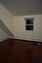 Building Photo - 129 Bradstreet Ave