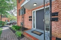 Building Photo - 4510 Washington Blvd