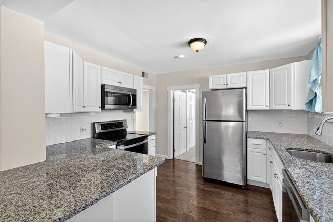 Building Photo - Move-In Ready 2BR home – fully renovated, updated roof & HVAC, *OPEN HOUSE 3/29/26 1PM-3PM *