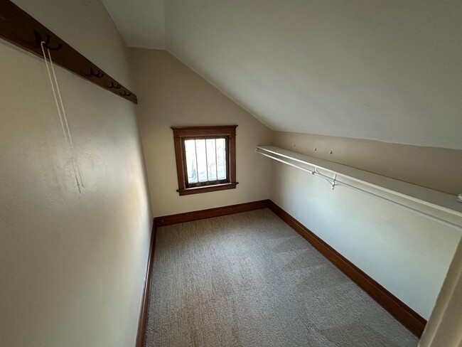 Building Photo - Spacious 4 Bedroom Home Available for Rent in Orange City