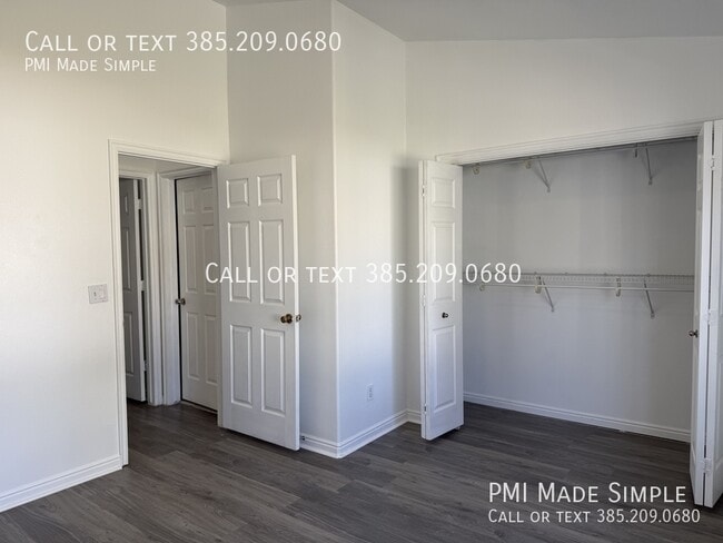 Building Photo - 3464 W Plymouth Rock Cv