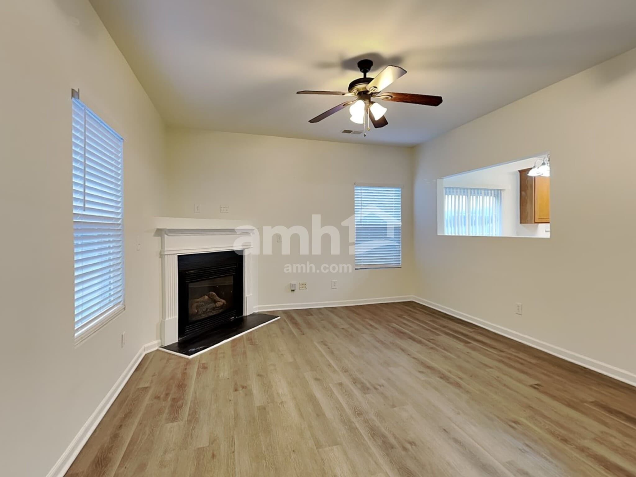 Building Photo - 5 Silverbrook Ct