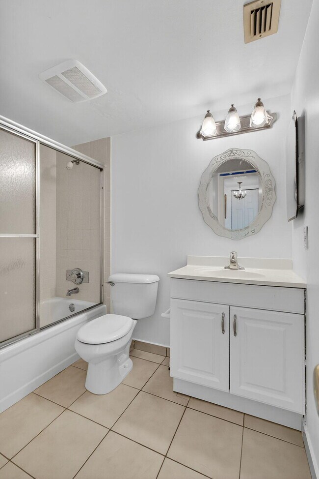 Building Photo - 4992 Sable Pine Cir