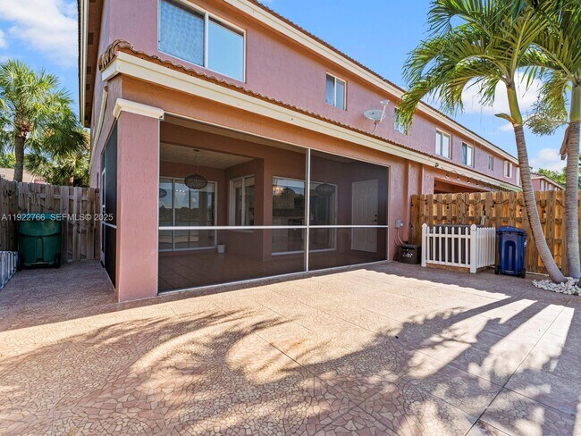 Building Photo - 16544 SW 68th Terrace