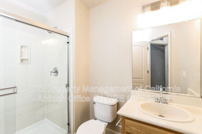 Building Photo - 5208 Rainwood Way