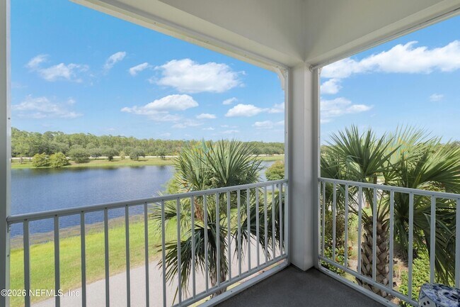 Building Photo - 16 Sewall Ln