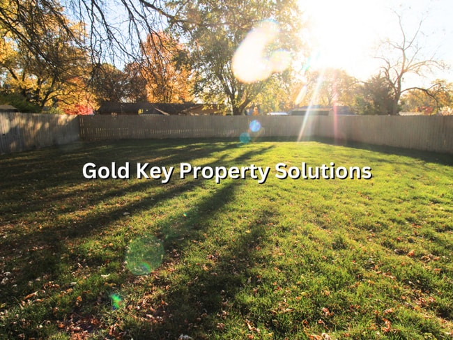 Building Photo - ALEXANDRIA 3 BR 2 FULL BA House in Beautif...