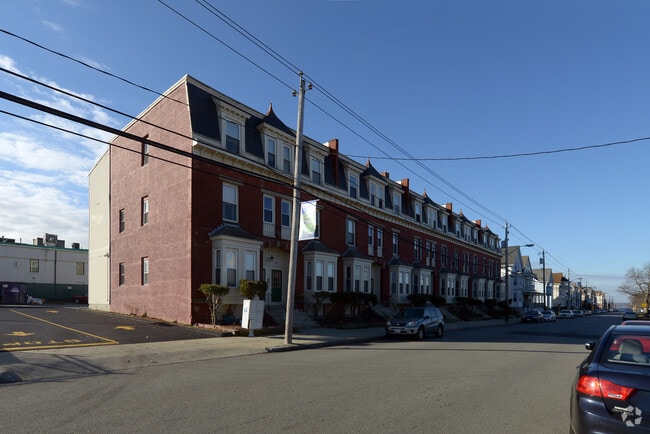 Primary Photo - A.B. Chace Rowhouses