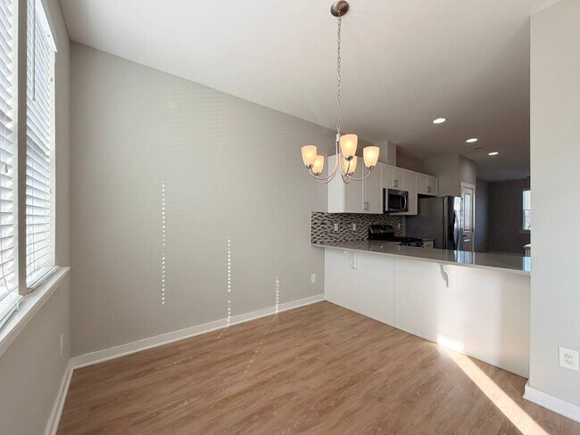 Building Photo - 6623 Perry Creek Rd