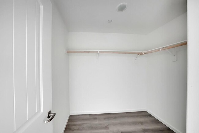 Building Photo - 2068 Millennium Wy