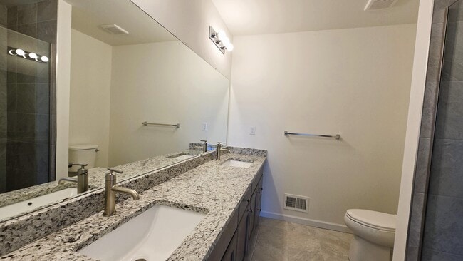 Building Photo - 4876 Parkside Ln