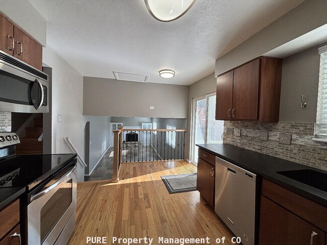 Building Photo - 13710 W 74th Dr