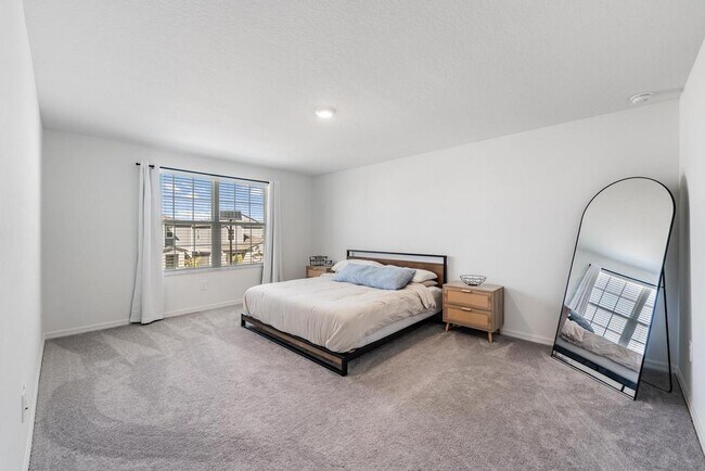 Building Photo - 11298 Radiant Shr Lp