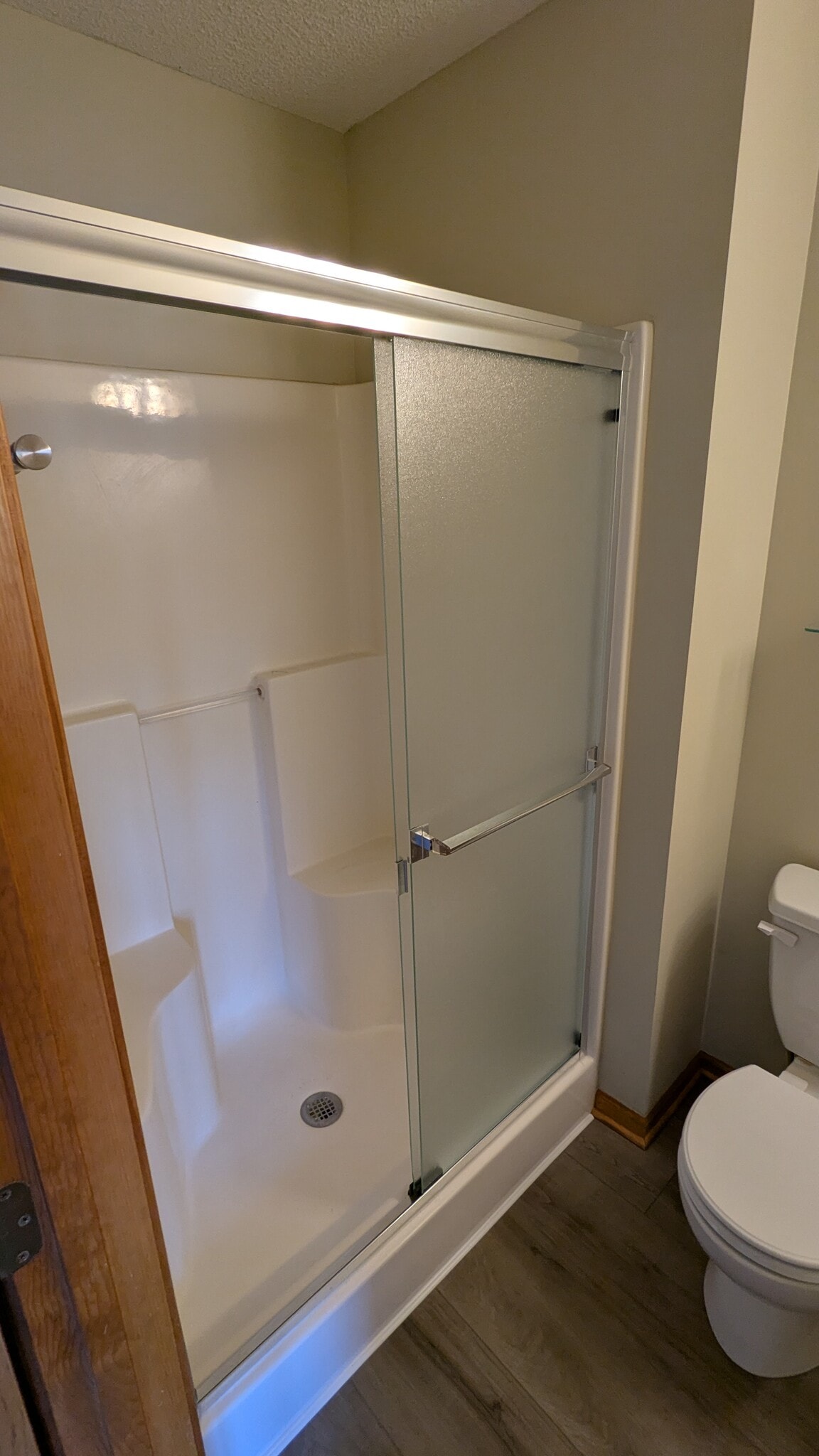 Master Shower - 245 SW Chartwell Pl