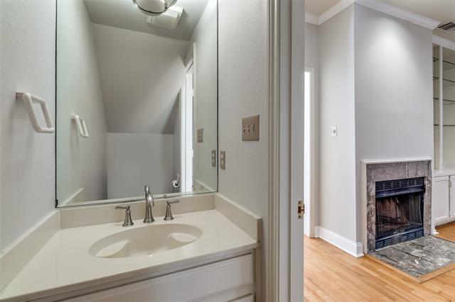 Building Photo - 4111 Herschel Ave