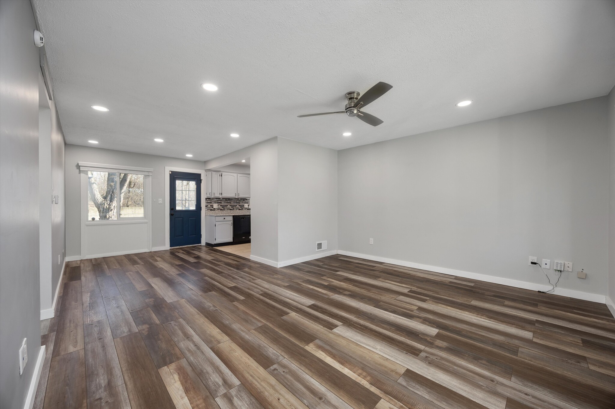 Building Photo - 37880 Wendy Lee St