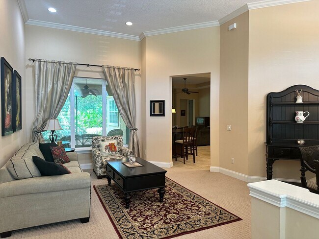 Building Photo - Gated Community! Walking Distance to the B...