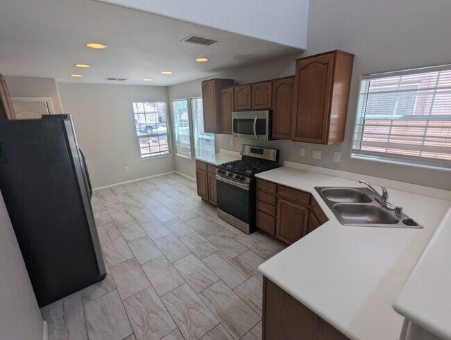 Building Photo - 7629 Concord Heights St