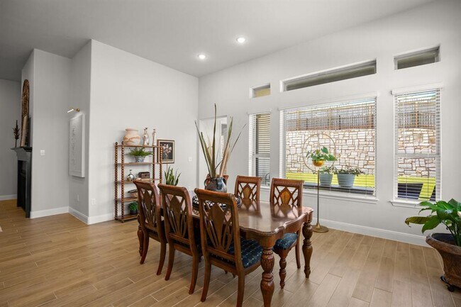 Building Photo - 147 Epoch Dr