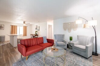 Building Photo - 505 Fillmore Ave