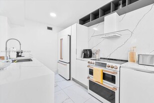 Building Photo - 9750 NW 49th Ter