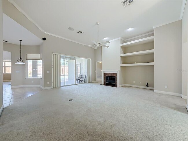 Building Photo - 10824 Woodchase Cir
