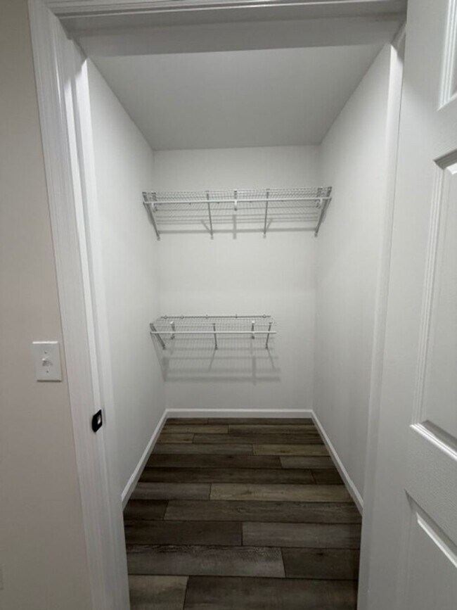 Building Photo - Beautiful New 3 Bedroom 2 Bath House!