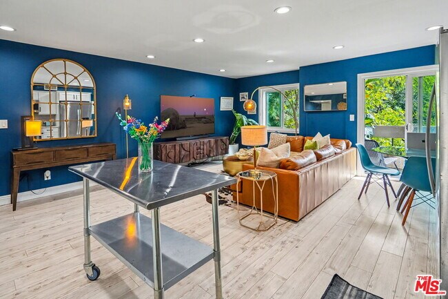 Building Photo - 2700 Cahuenga Blvd